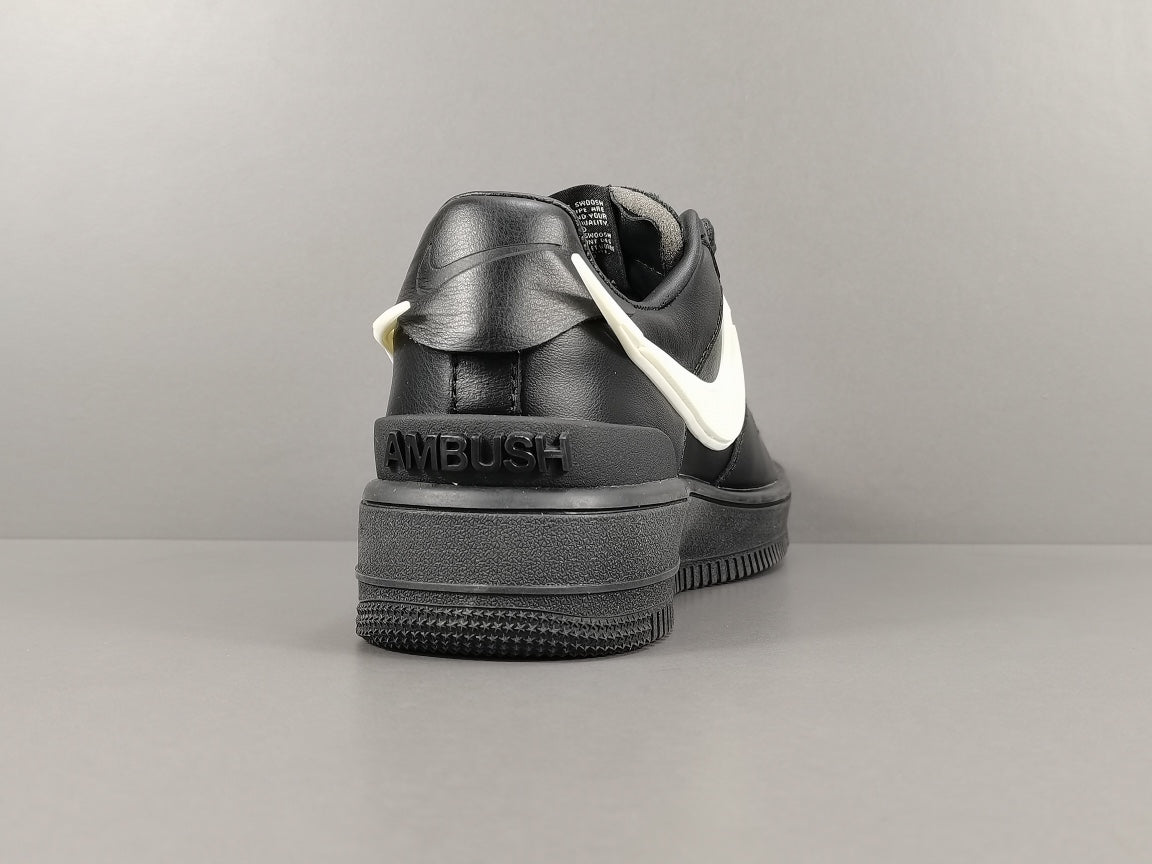 AIR FORCE 1 x AMBUSH NOIR