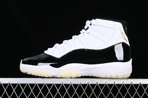 AIR JORDAN 11 DMP BLANC/NOIR/OR