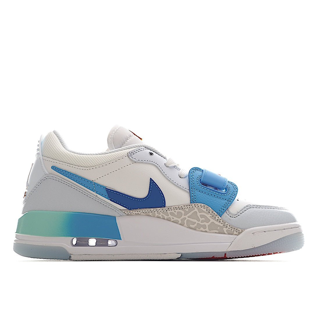 AIR JORDAN 11 « Gris/Bleu »