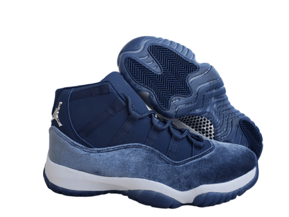 AIR JORDAN 11 « Navy Velvet »