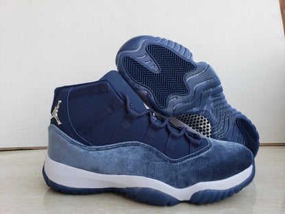 AIR JORDAN 11 « Navy Velvet »