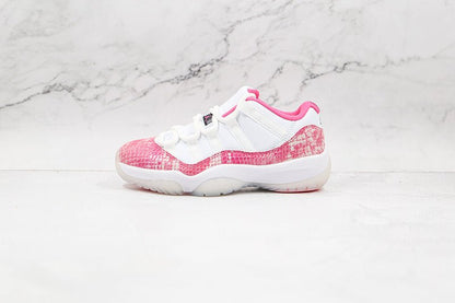 AIR JORDAN 11 RETRO LOW ROSE PEAU DE SERPENT BLANC/PASTÈQUE/NOIR
