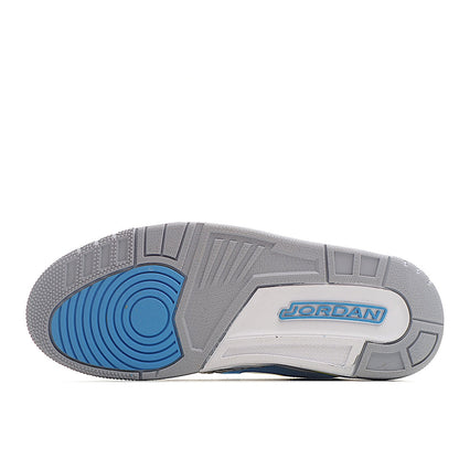 AIR JORDAN 11 « Blanc/Bleu »