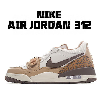 AIR JORDAN 11 « Blanc/Marron »