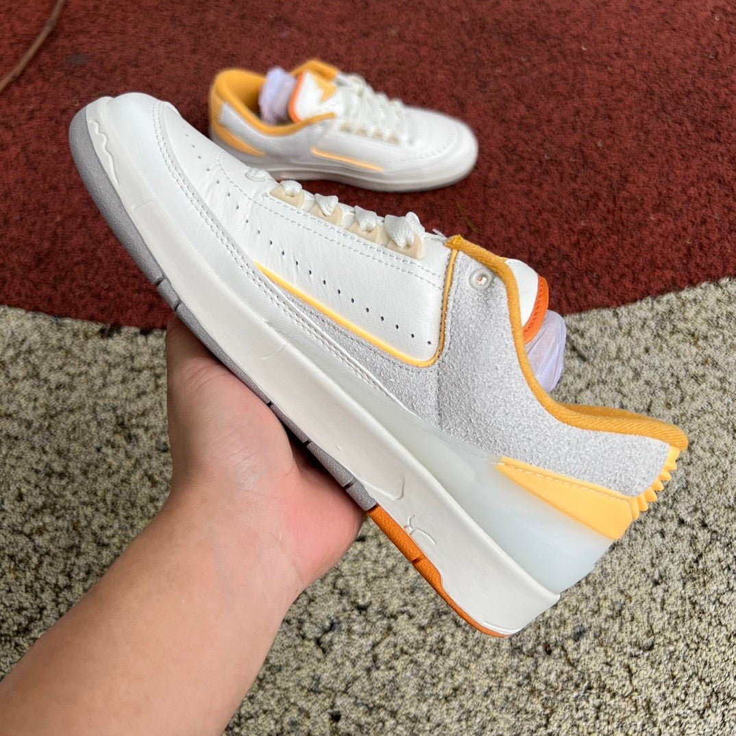 Air Jordan 2 Low Gris/Blanc/Orange