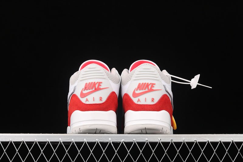 AIR JORDAN 3 RETRO BLANC TINKER/ROUGE UNIVERSITÉ-GRIS NEUTRE