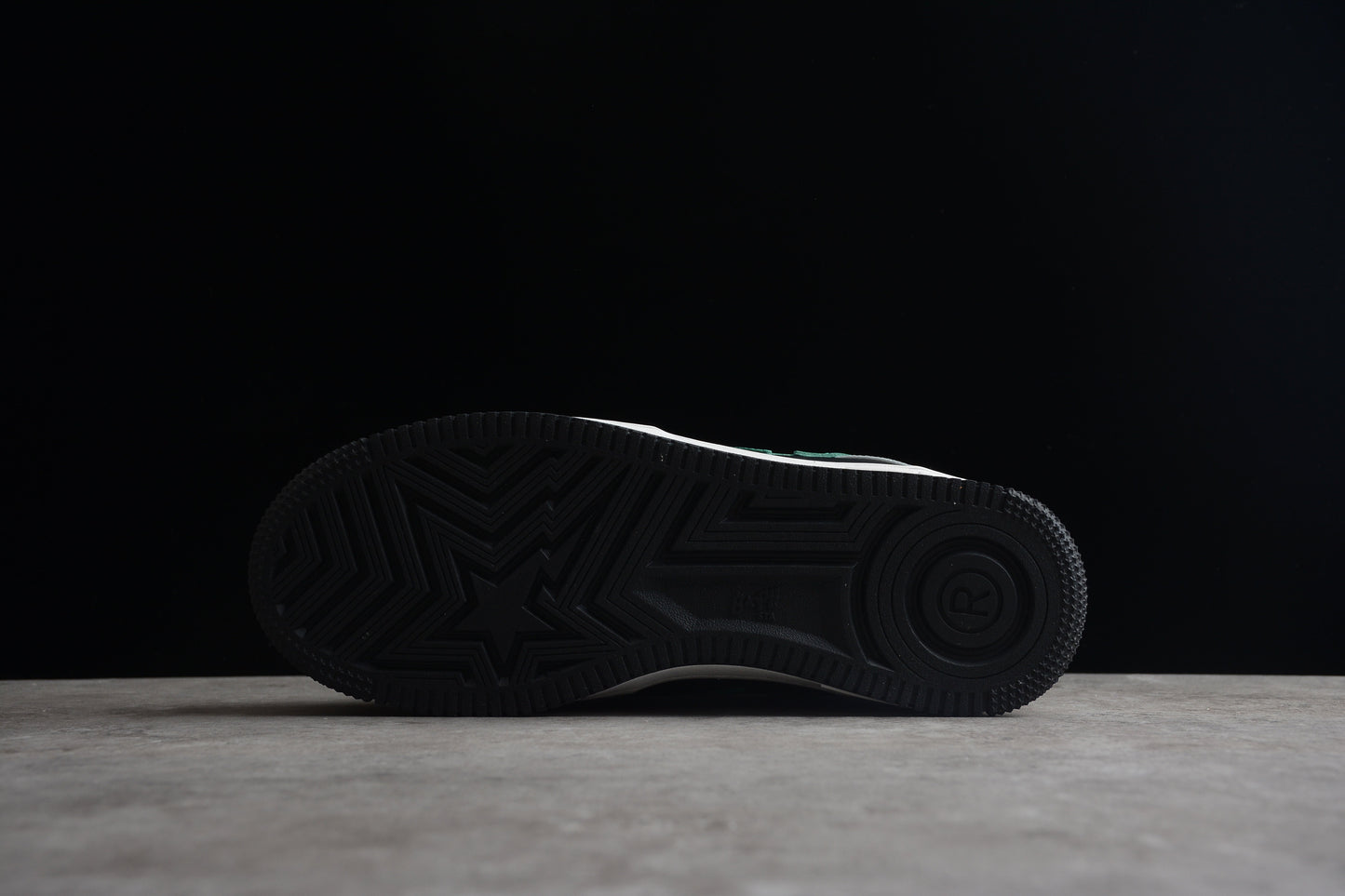 Baskets basses BAPE STA bleu turquoise et grises