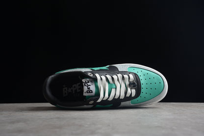 Baskets basses BAPE STA bleu turquoise et grises