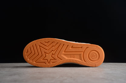 Baskets basses BAPE STA orange et grises