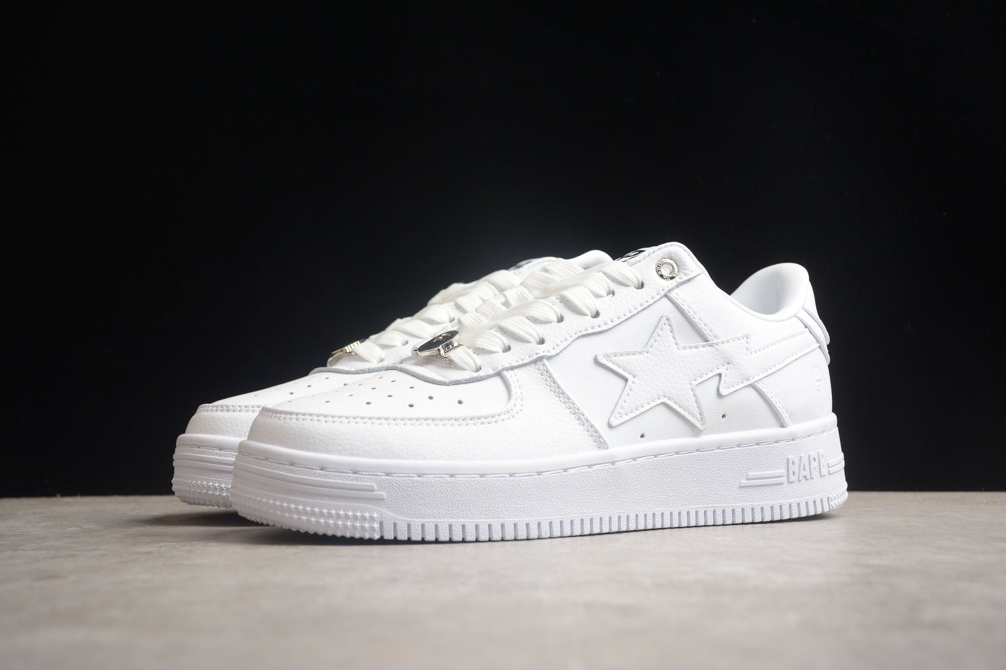 Baskets basses BAPE STA entièrement blanches