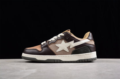 Baskets basses BAPE STA marron et beige