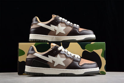 Baskets basses BAPE STA marron et beige