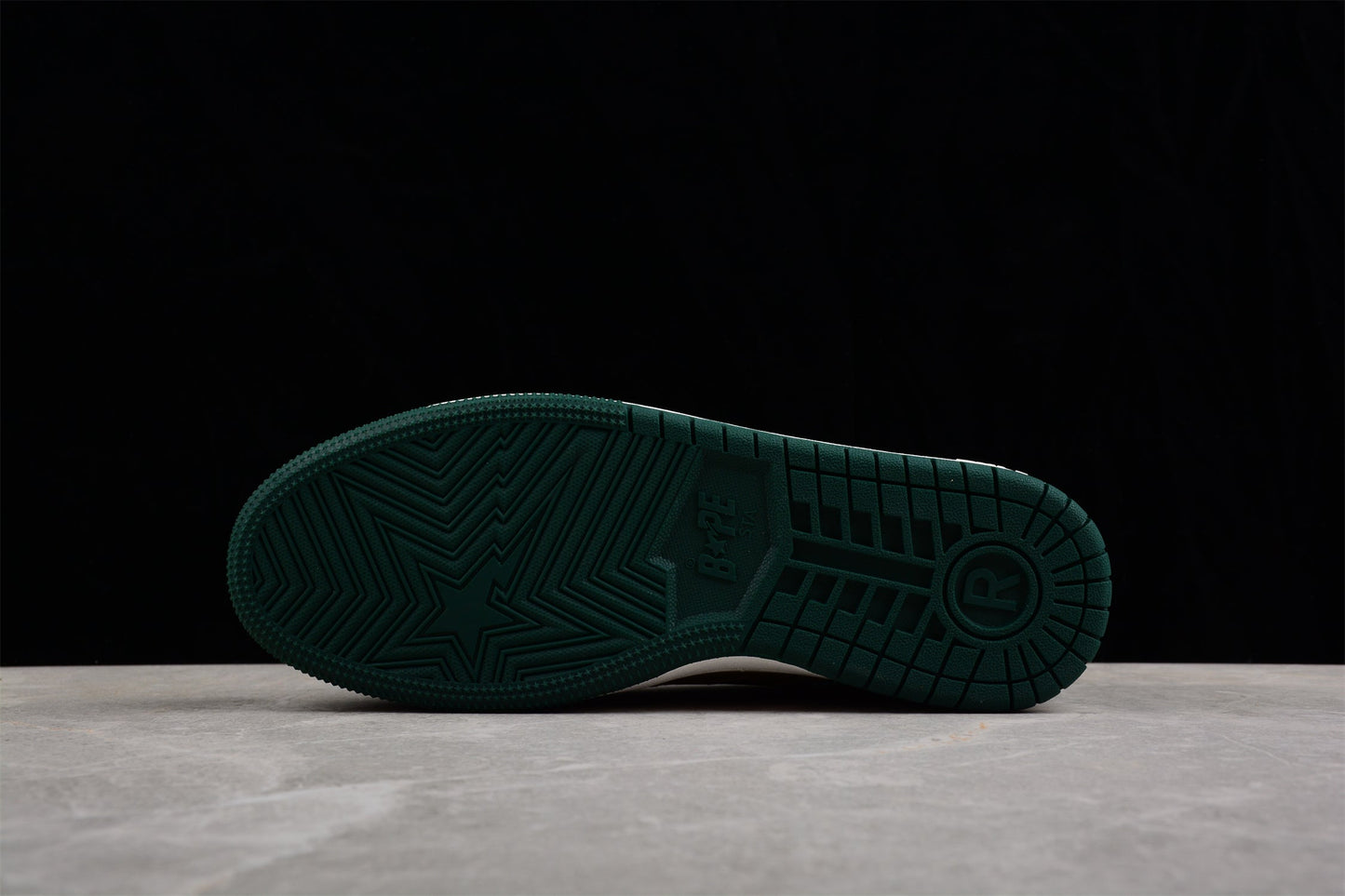 Baskets basses BAPE STA vertes et marron