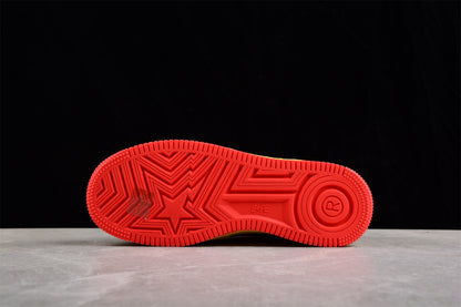 Baskets basses BAPE STA édition Iron Man rouge et jaune