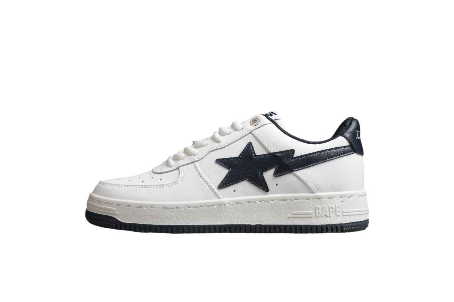 Baskets basses BAPE STA blanches et noires