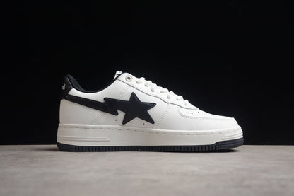 Baskets basses BAPE STA blanches et noires