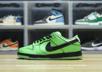 DUNK Les Super Nanas Vertes