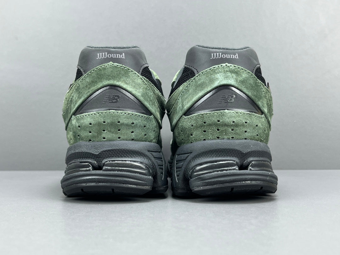 JJJJOUND x NEW BALANCE 2002R GORE-TEX PIN