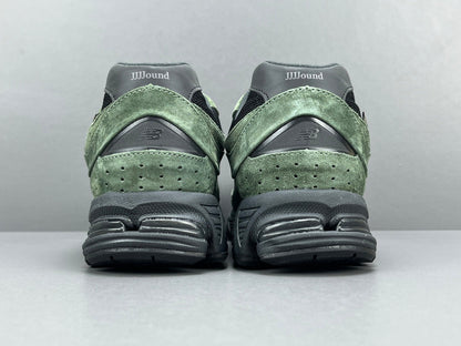 JJJJOUND x NEW BALANCE 2002R GORE-TEX PIN