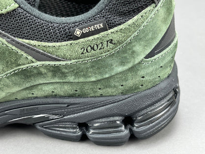 JJJJOUND x NEW BALANCE 2002R GORE-TEX PIN