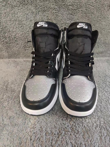 JORDAN 1 HIGH x SILVER TOE 