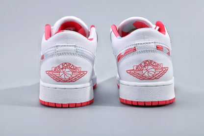 JORDAN 1 LOW x TOPAZ MIST 