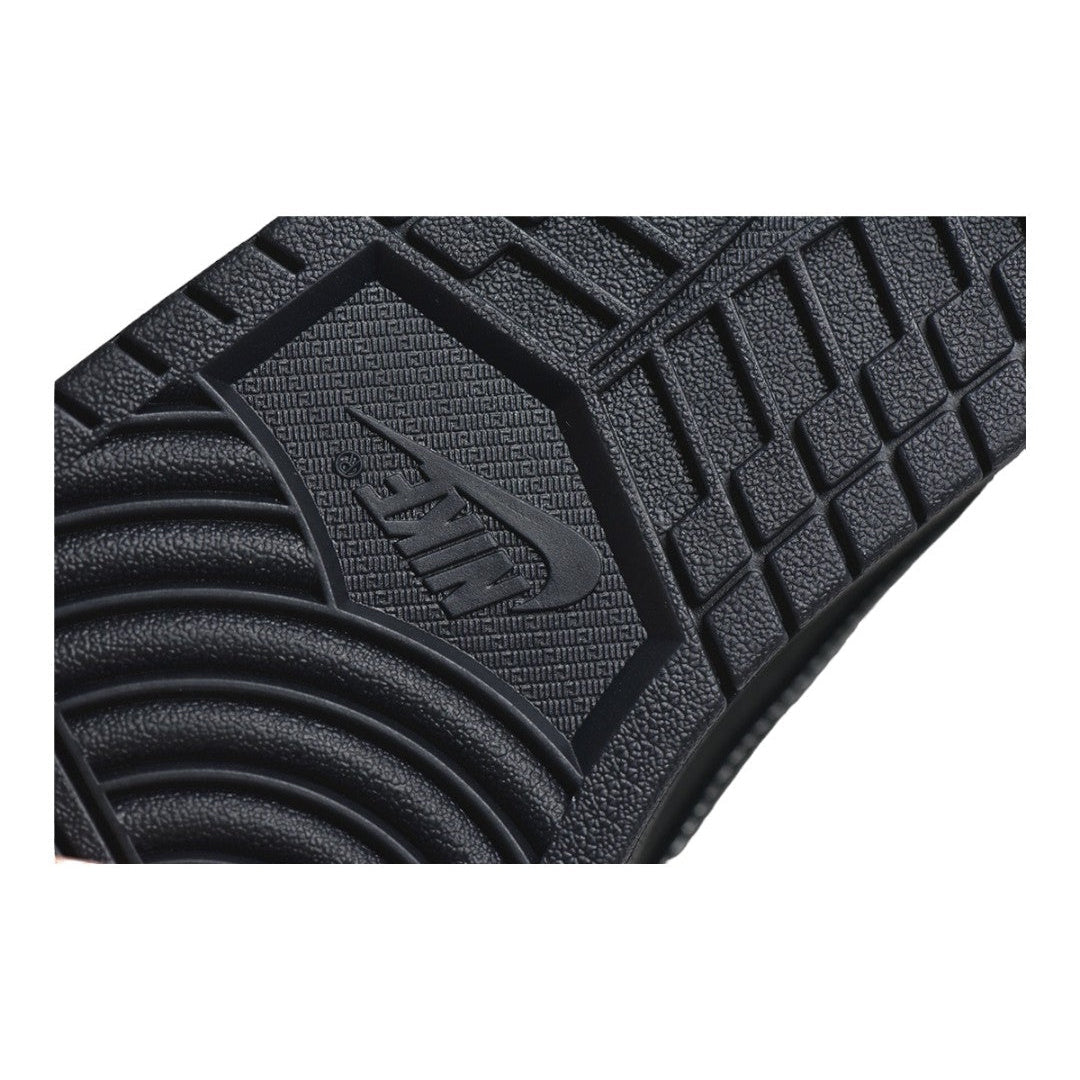 JORDAN 1 LOW x TRAVIS SCOTT PHANTOM 