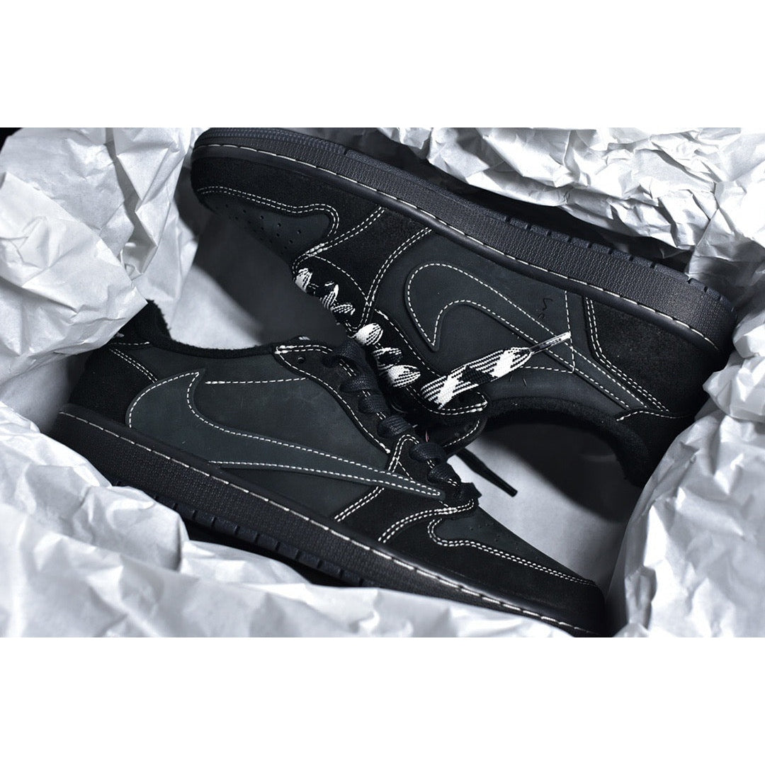 JORDAN 1 LOW x TRAVIS SCOTT PHANTOM 