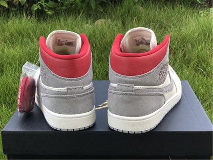 Baskets Jordan 1 Mid SNEAKERSNSTUFF 20e anniversaire 