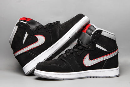 JORDAN 1 MID x NOIR GRIS PARTICULES ROUGE GYM 