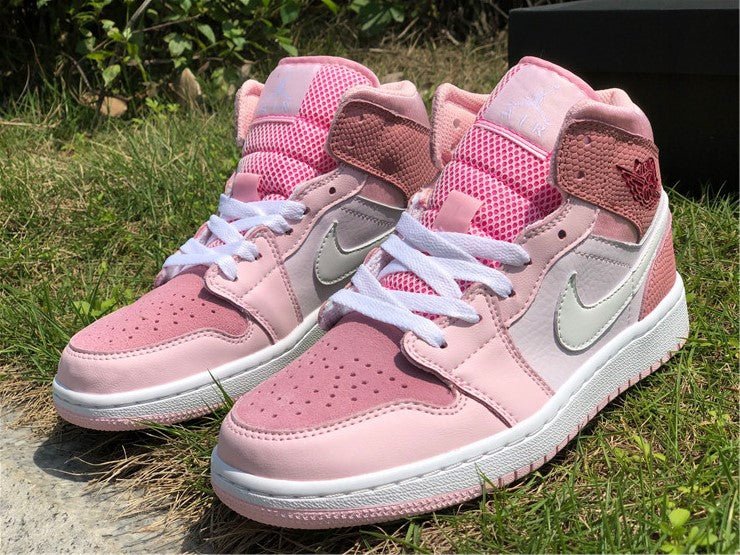 JORDAN 1 MID x ROSE NUMÉRIQUE 