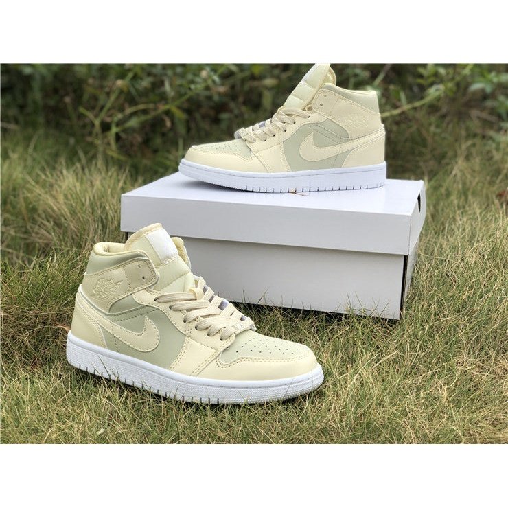 JORDAN 1 MID x GOOSE FEATHER YELLOW 