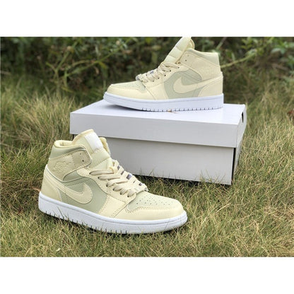 JORDAN 1 MID x GOOSE FEATHER YELLOW 