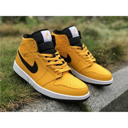 JORDAN 1 MID x UNIVERSITY GOLD NOIR 