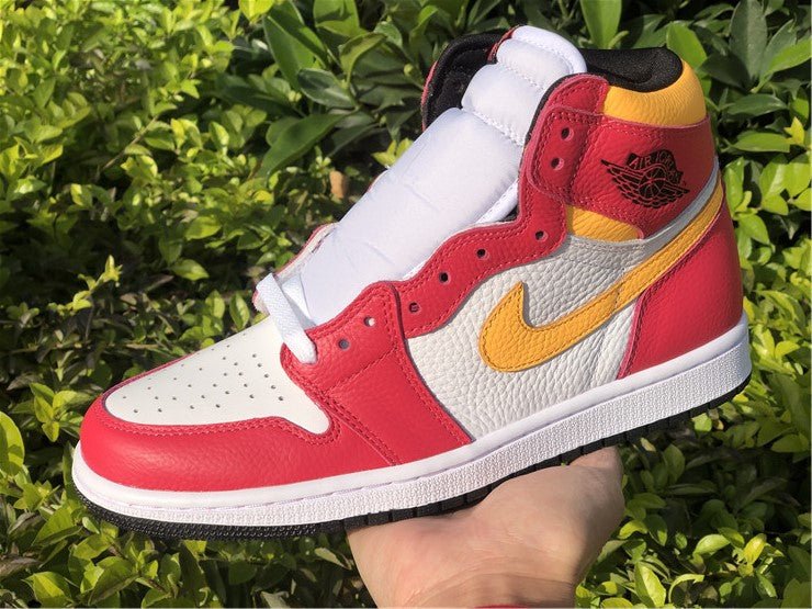 JORDAN 1 RETRO HIGH OG x LIGHT FUSION ROUGE 