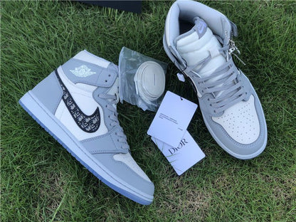 JORDAN 1 RETRO HIGH x DIOR 
