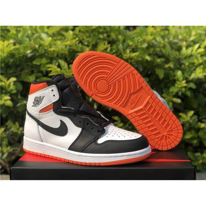 JORDAN 1 RETRO HIGH x ELECTRO ORANGE 