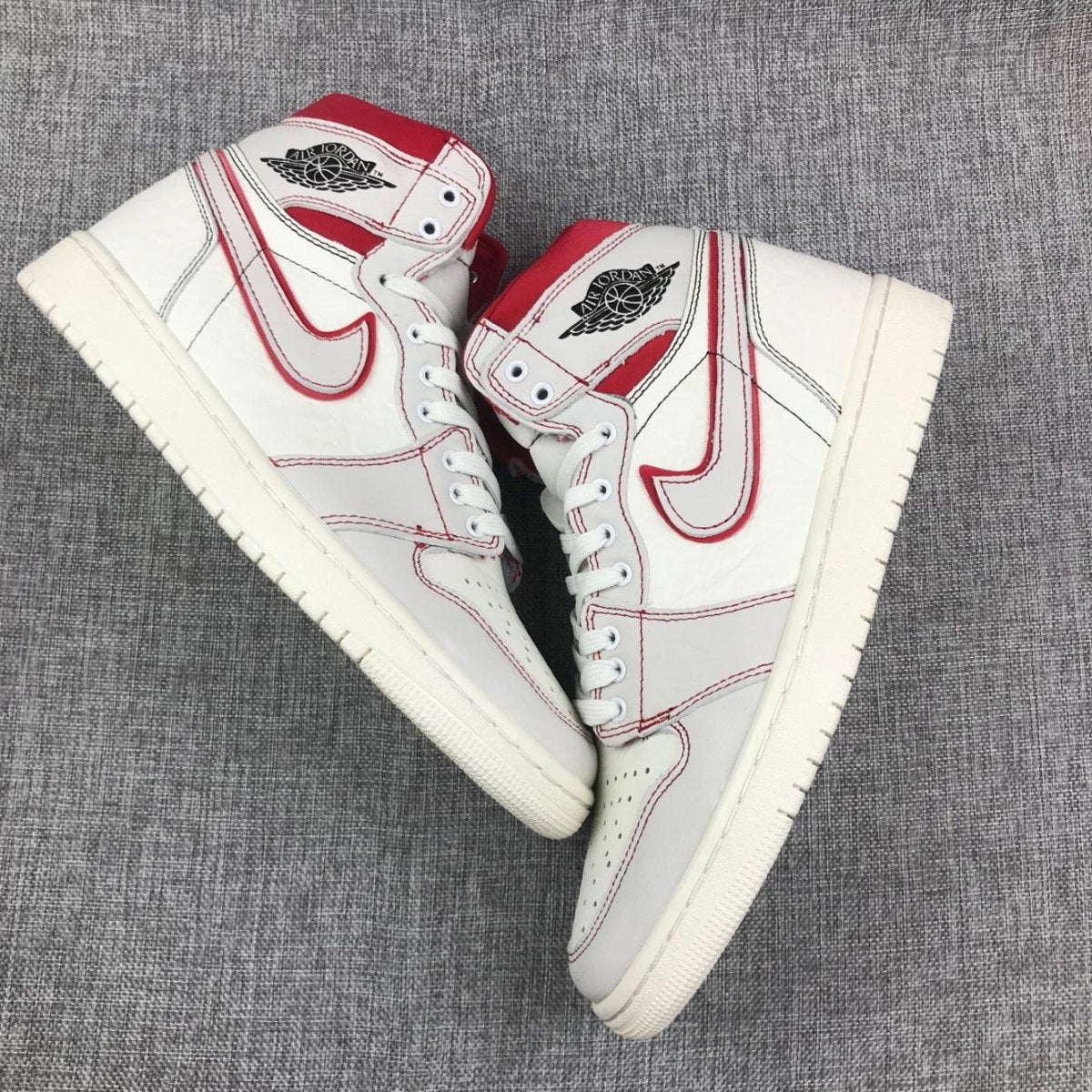JORDAN 1 RETRO HIGH x PHANTOM GYM ROUGE 