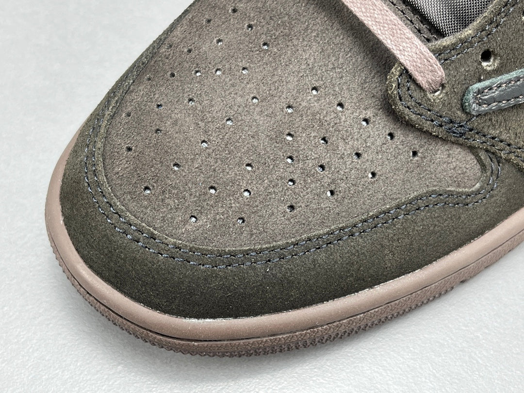 JORDAN 1 RETRO LOW OG SP x TRAVIS SCOTT VELVET MARRON