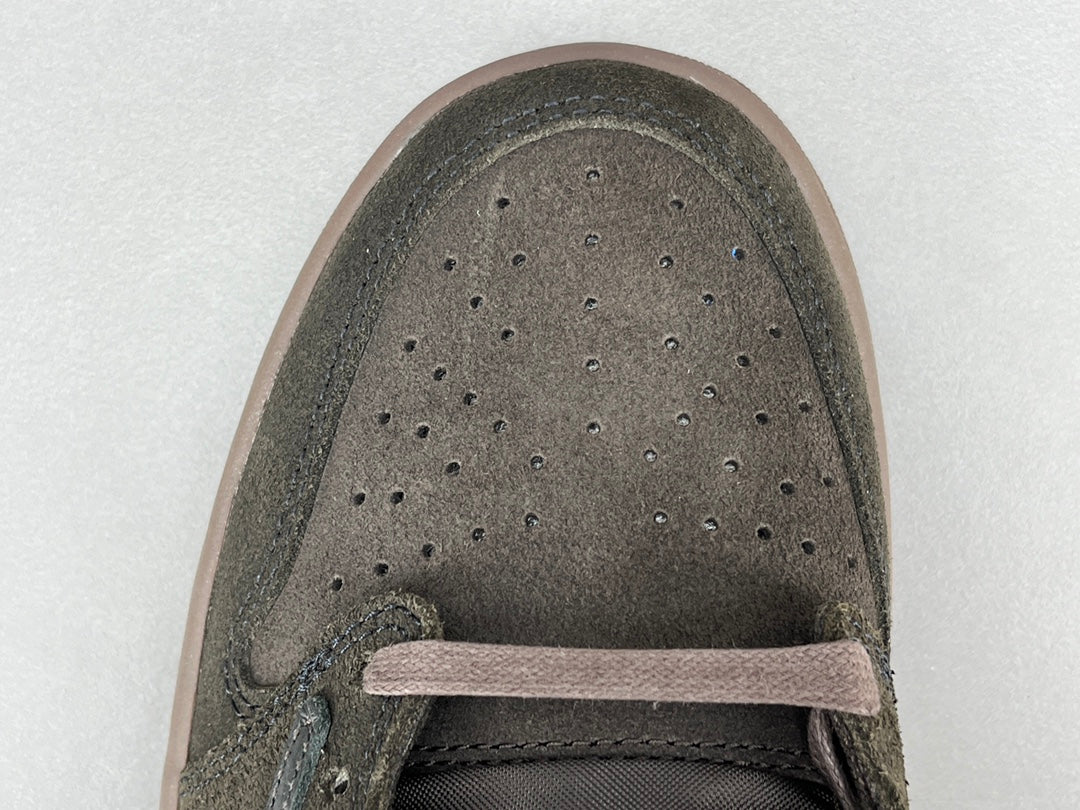 JORDAN 1 RETRO LOW OG SP x TRAVIS SCOTT VELVET MARRON