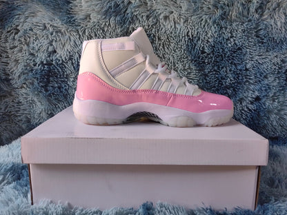 JORDAN 11 Rose
