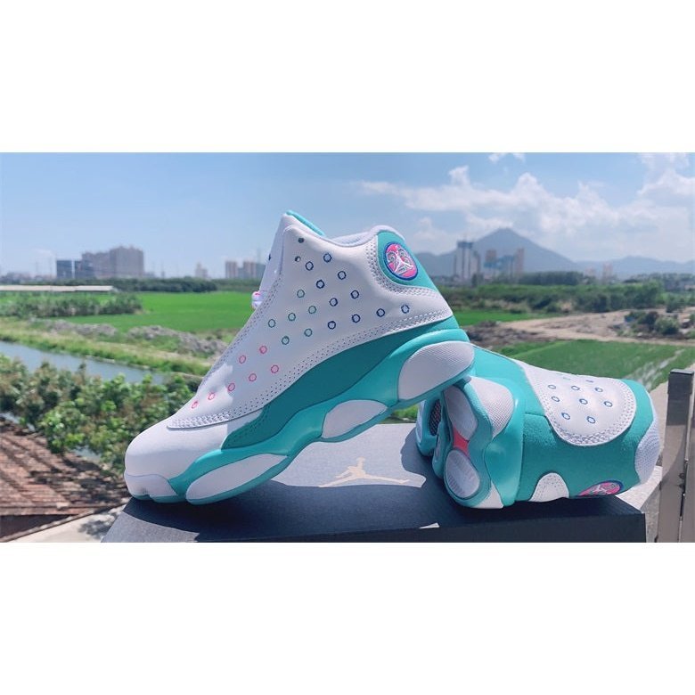 JORDAN 13 RETRO x BLANC SOAR VERT ROSE 