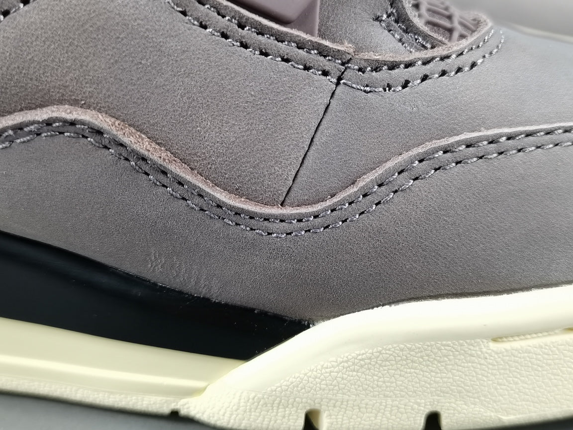 JORDAN 4 x A MA MANIERE VIOLETTE ORE 