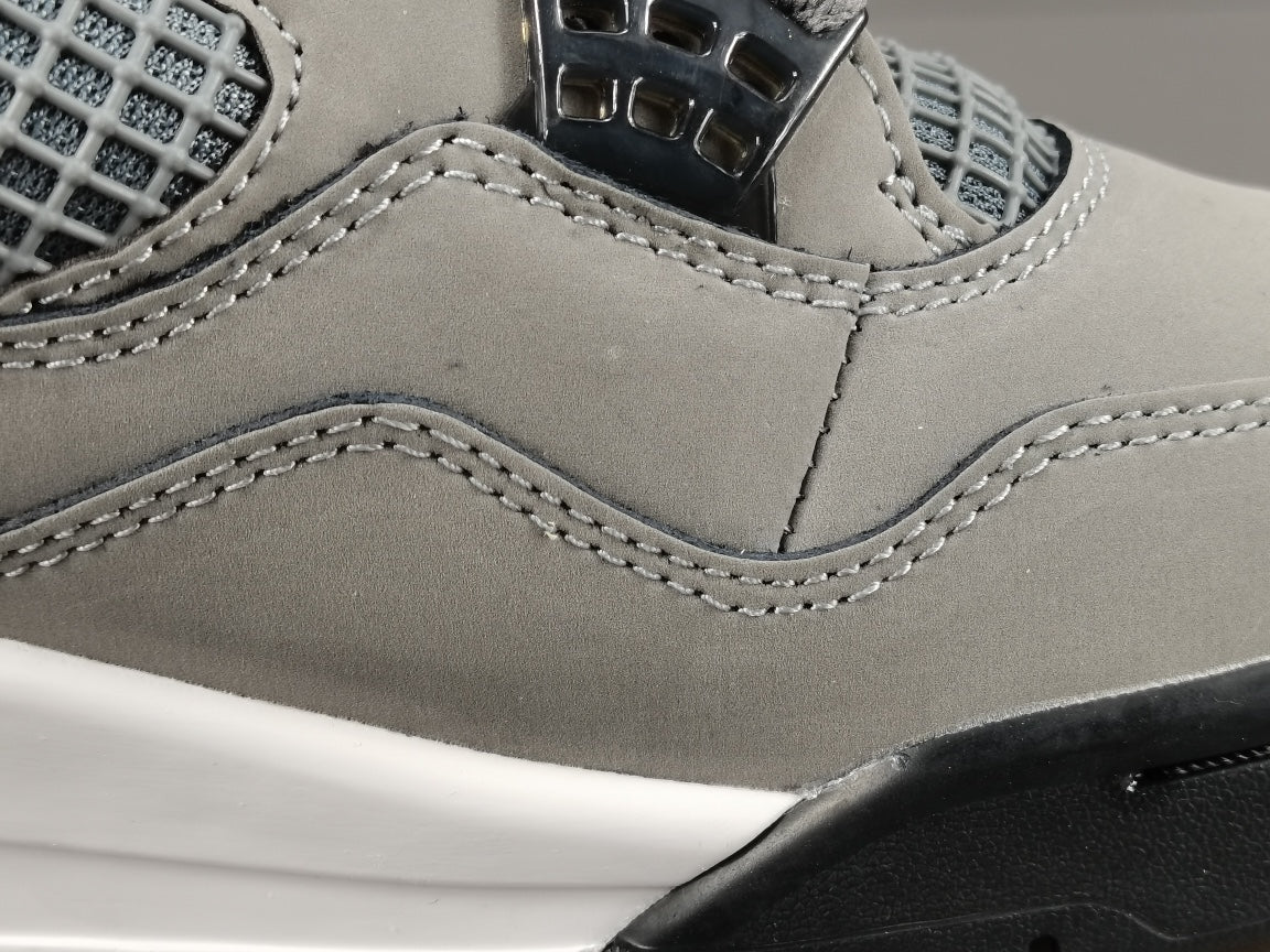 JORDAN 4 x GRIS FROID