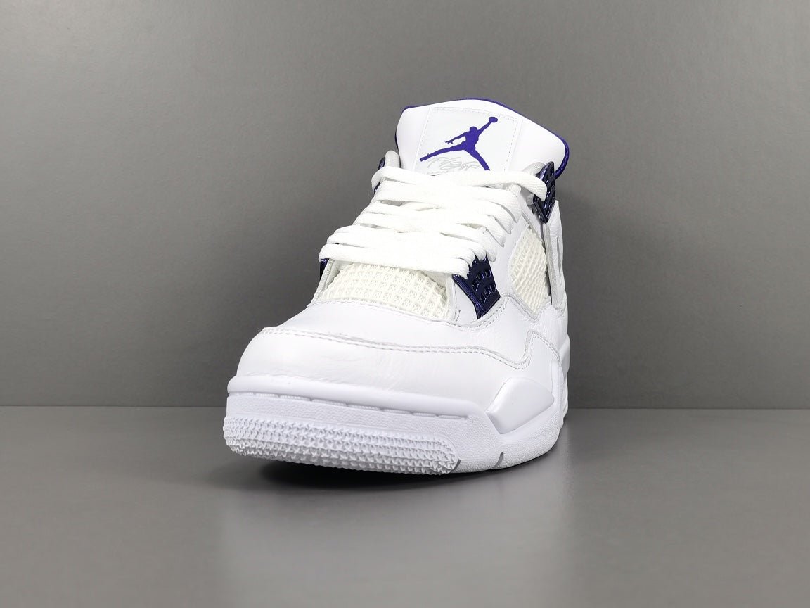 JORDAN 4 x VIOLET MÉTALLISÉ