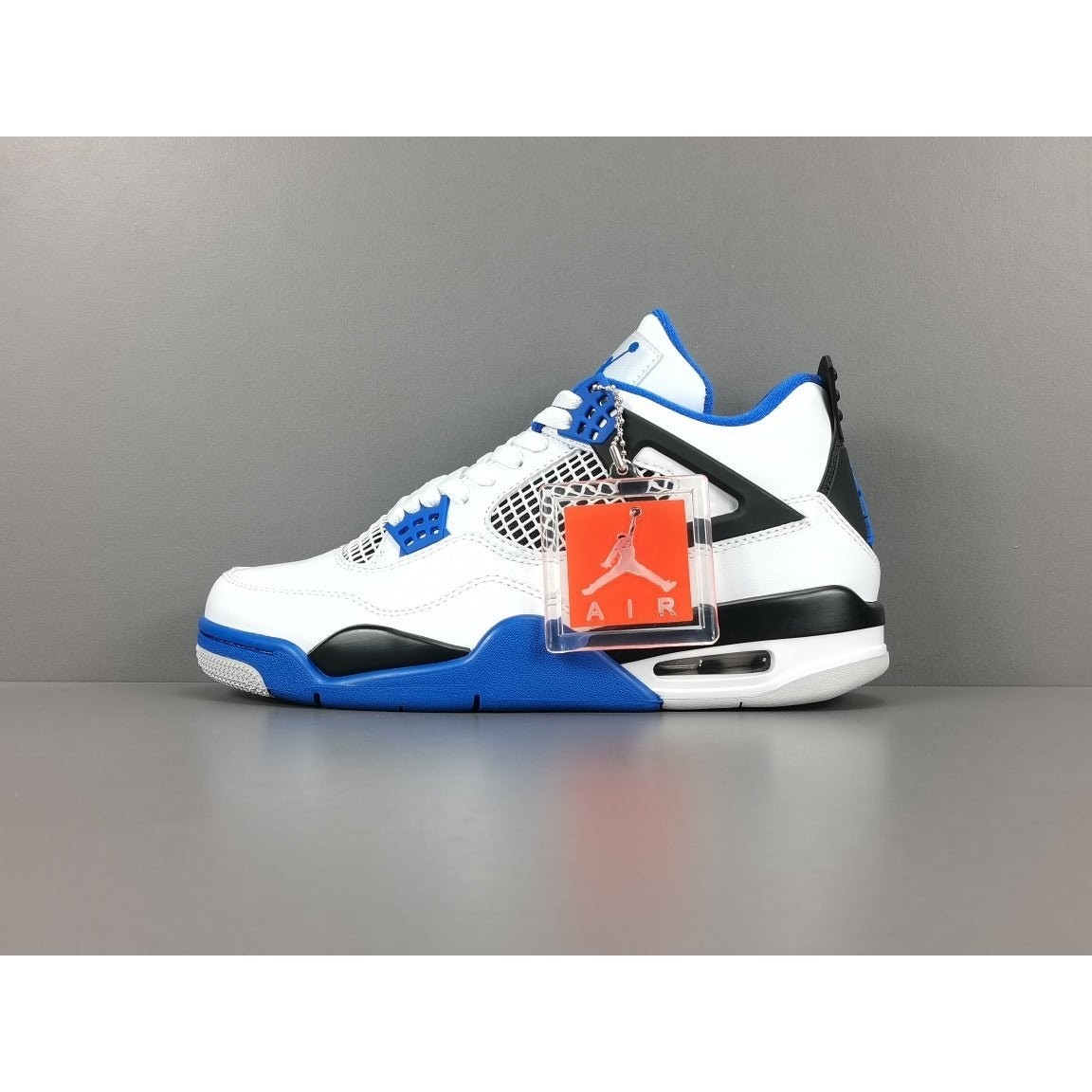 JORDAN 4 x SPORTS MOTORISÉS