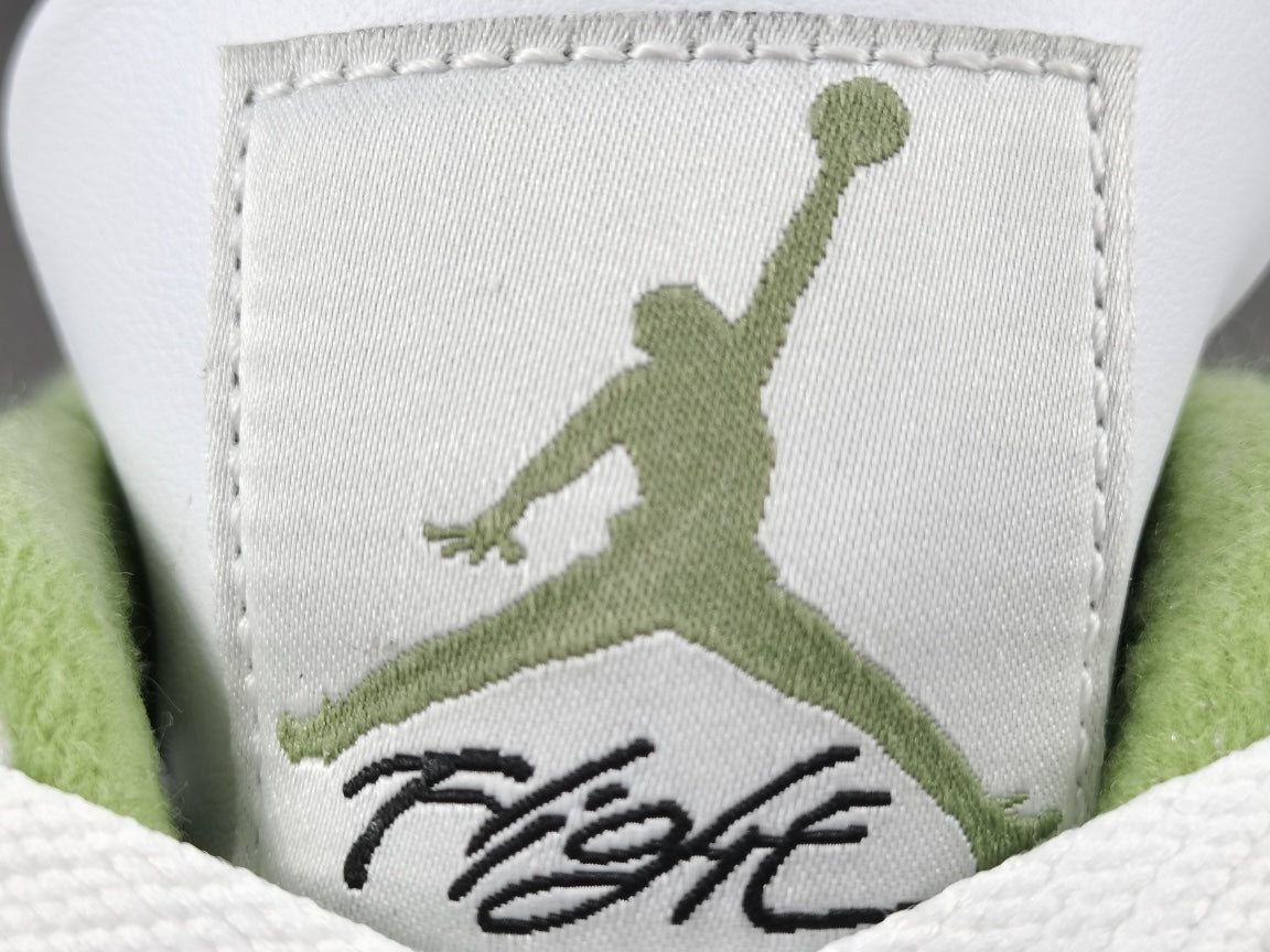 JORDAN 4 x Écume de mer