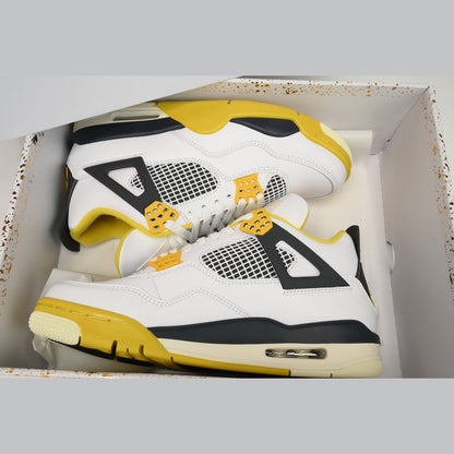 JORDAN 4 x SOUFRE VIVID