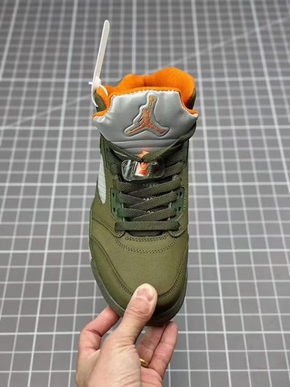 Informations sur la sortie des JORDAN 5 « Olive » en 2024 