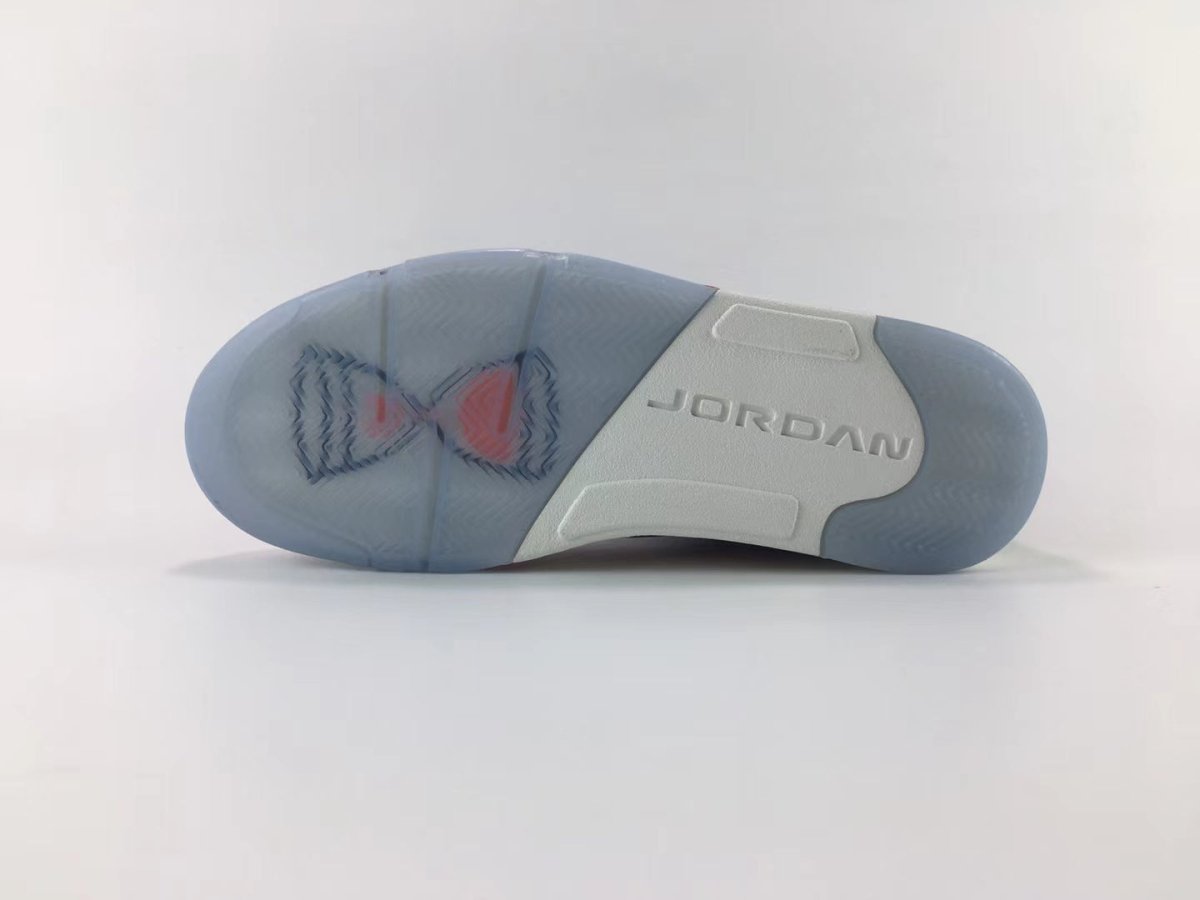 JORDAN 5 RETRO LOW x DOERNBECHER MICHAEL 2022 